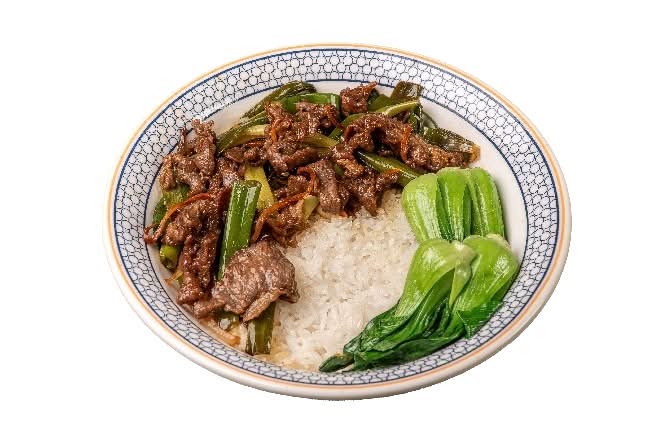 Fragrant & Tender Lamb with Fresh Scallions Bowl 葱香爆炒羊肉饭